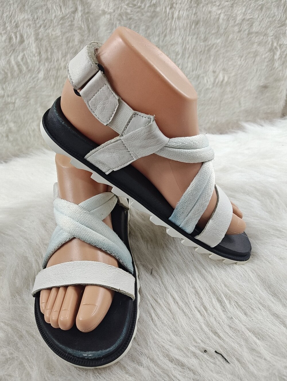 Chaco Sandals + Sorel Roaming Criss Cross + Josef Seibel Bundle Women's Size 6 - Picture 7 of 8